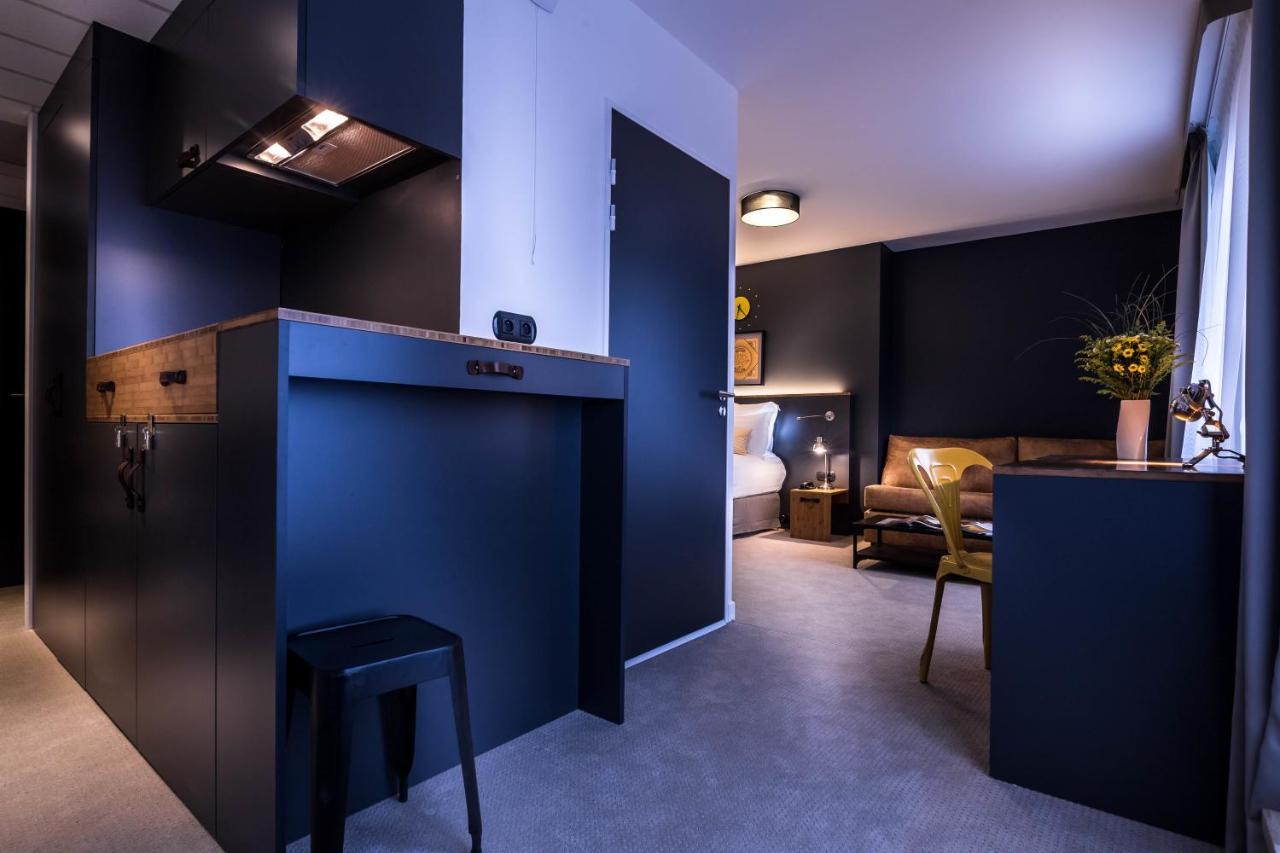 Best Western Plus Suitcase Paris La Defense Bois-Colombes Rum bild